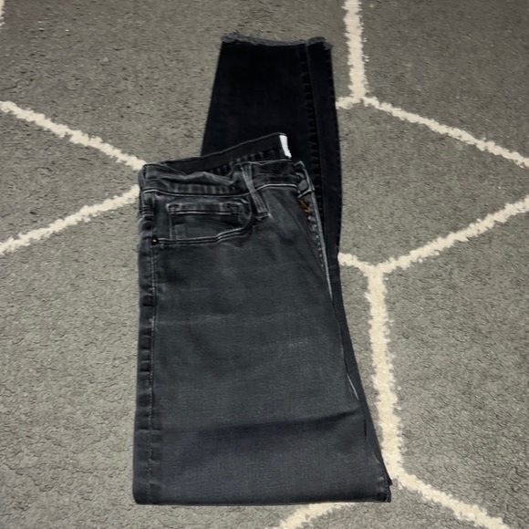 FRAME DENIM Ali High Rise Ankle Cigarette Raw Hem Black Jeans Size 31 - Picture 2 of 8